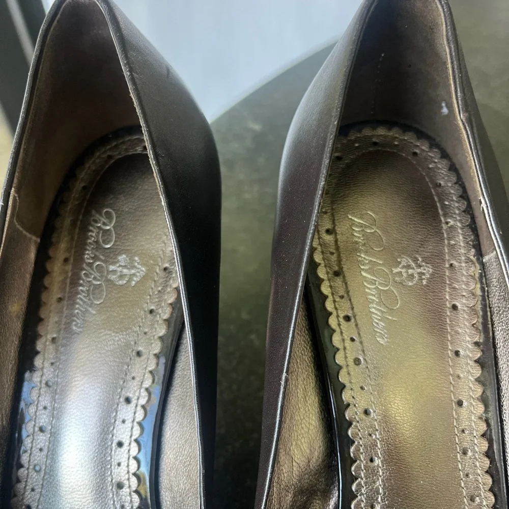 Brooks Brothers chocolate brown leather 3.5 inch heeled shoes size 9